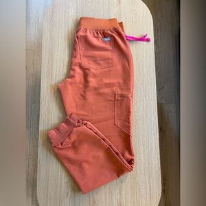 FIGS Terracotta Zamora Joggers in size Small Regular